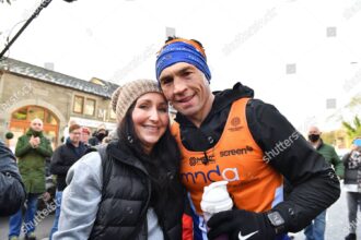 kevin sinfield wife