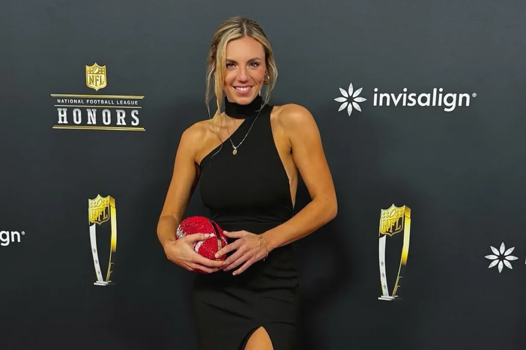 Annie Agar Net Worth 2025